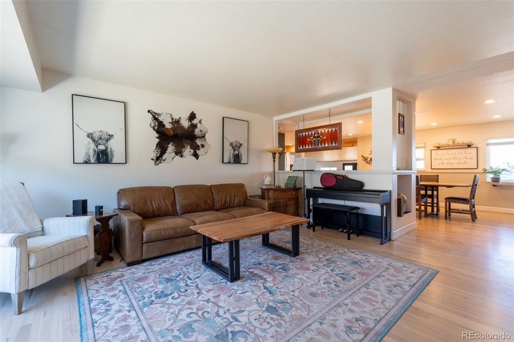 Photo of 1898 S Arbutus Street, Lakewood, CO 80228 (MLS # 9092788)