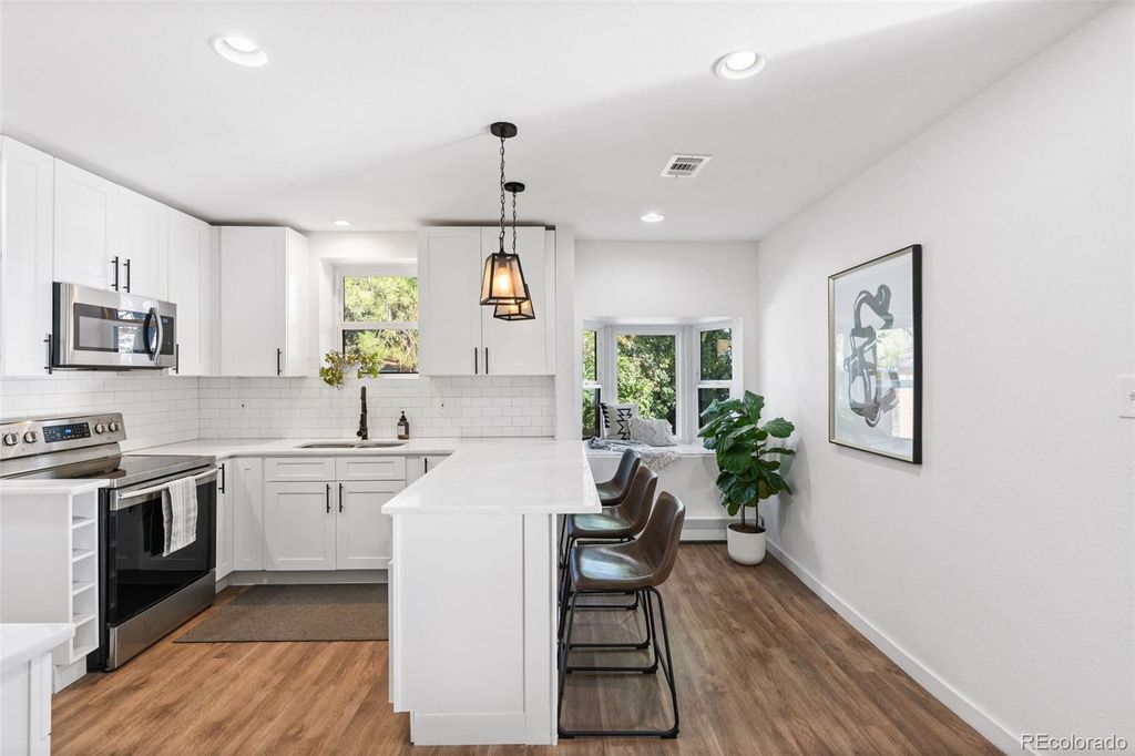 Photo of 1600 Balsam Street, Lakewood, CO 80214 (MLS # 8416095)