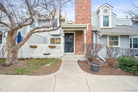 Photo of 2887 W Long Circle #D, Littleton, CO 80120 (MLS # 6035924)