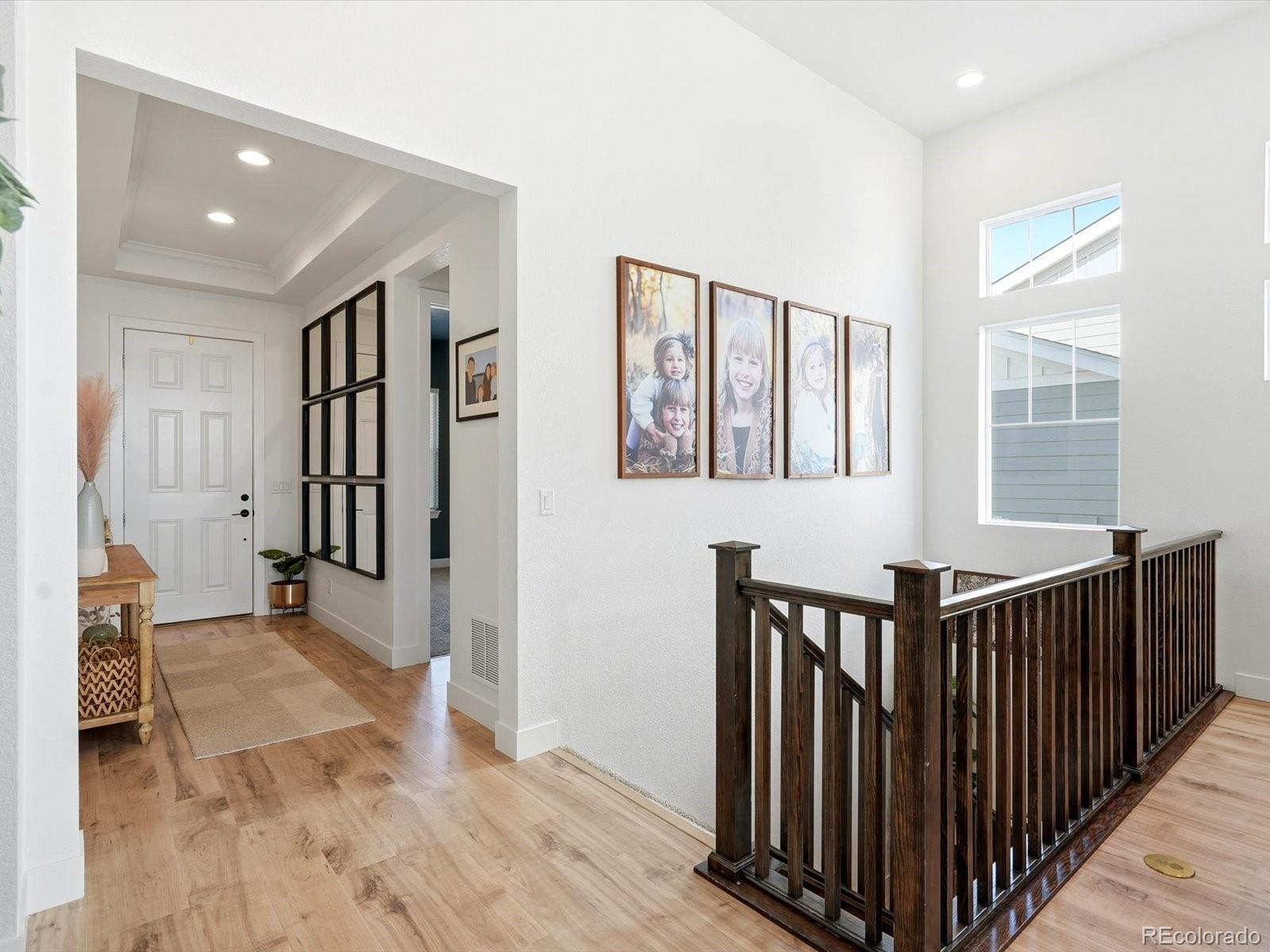 3268 Carabiner Street