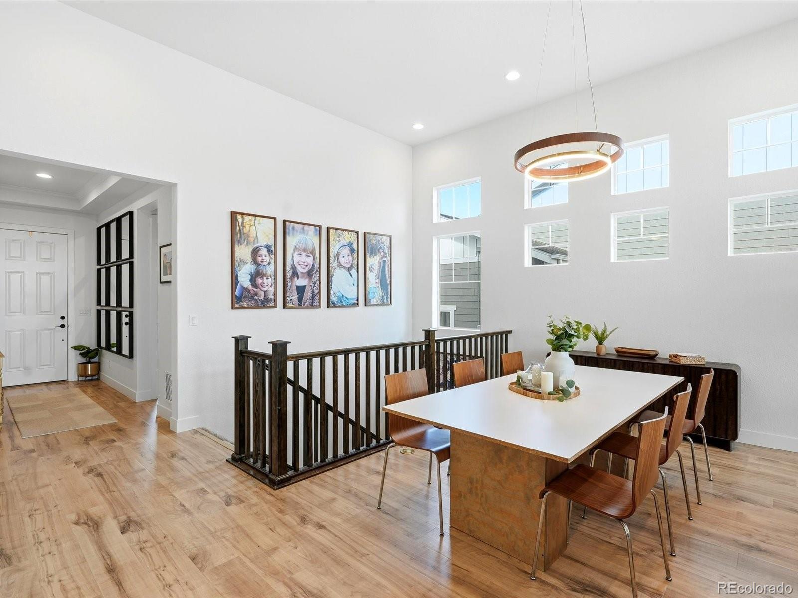 3268 Carabiner Street