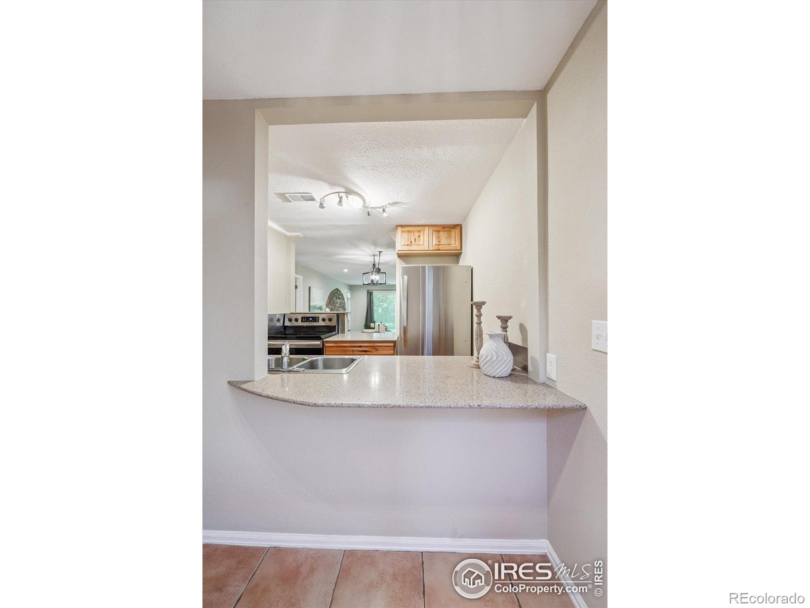 715 Arapahoe Avenue 2, Boulder, CO, 80302 2 715 Arapahoe Avenue 2