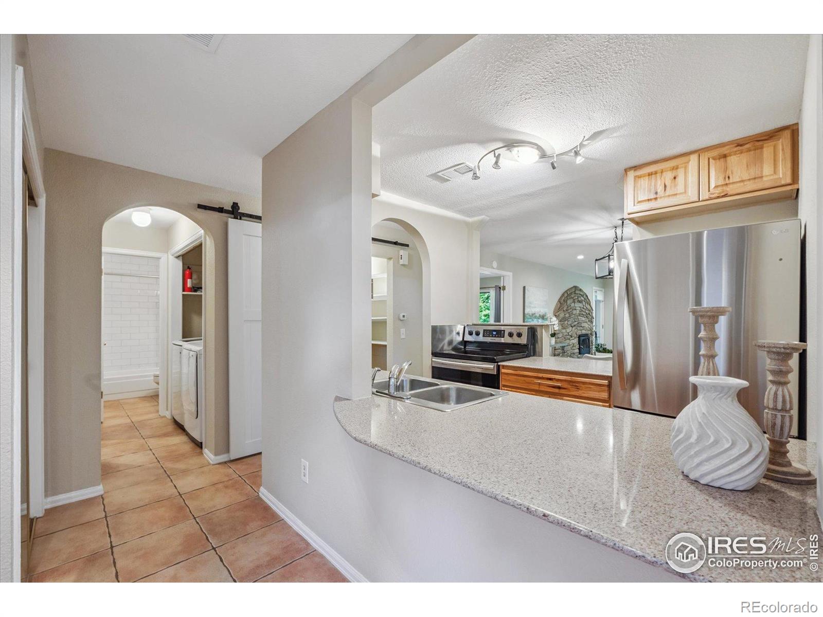 715 Arapahoe Avenue 2, Boulder, CO, 80302 1 715 Arapahoe Avenue 2