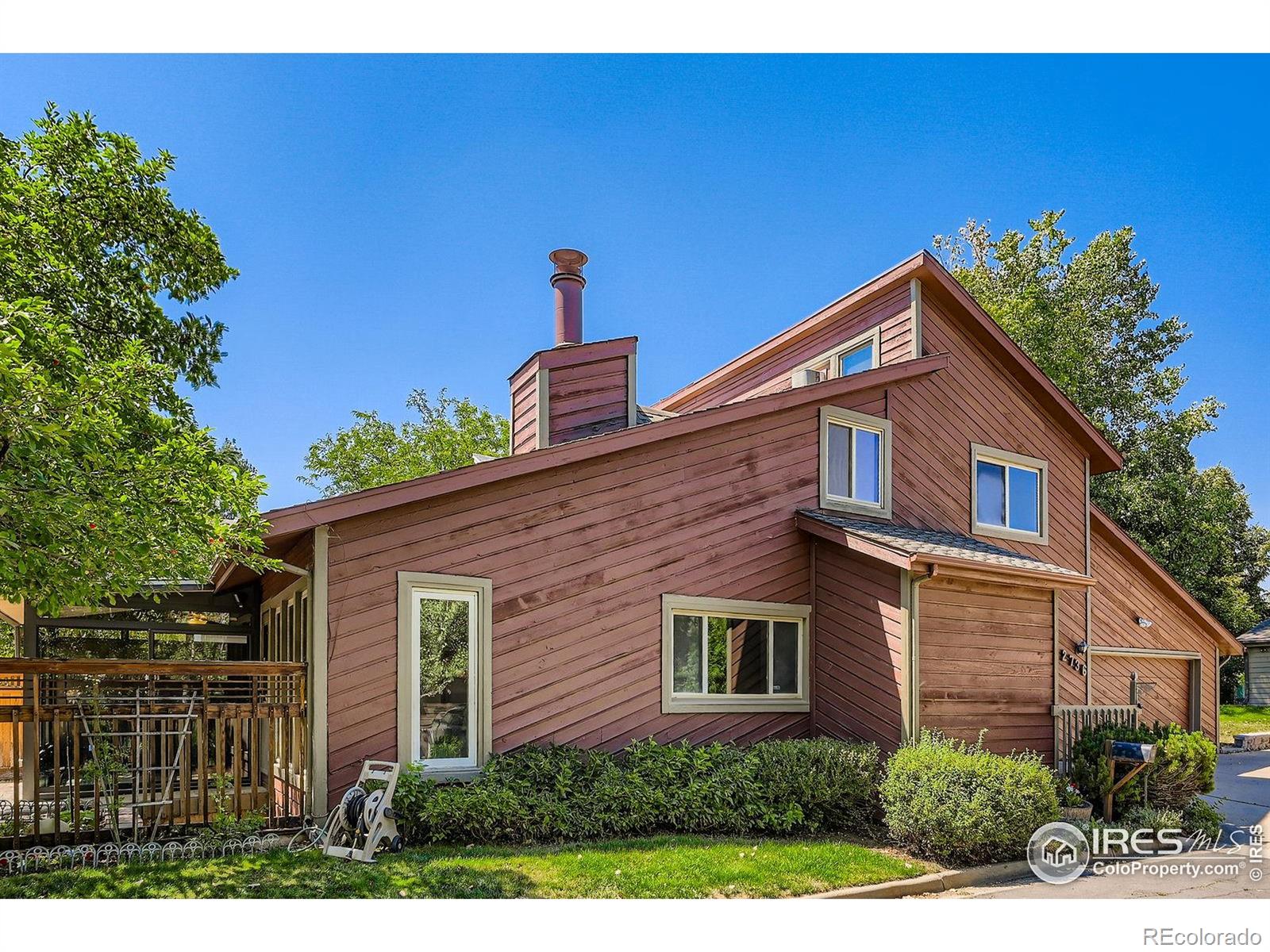 2736 Winding Trail Drive