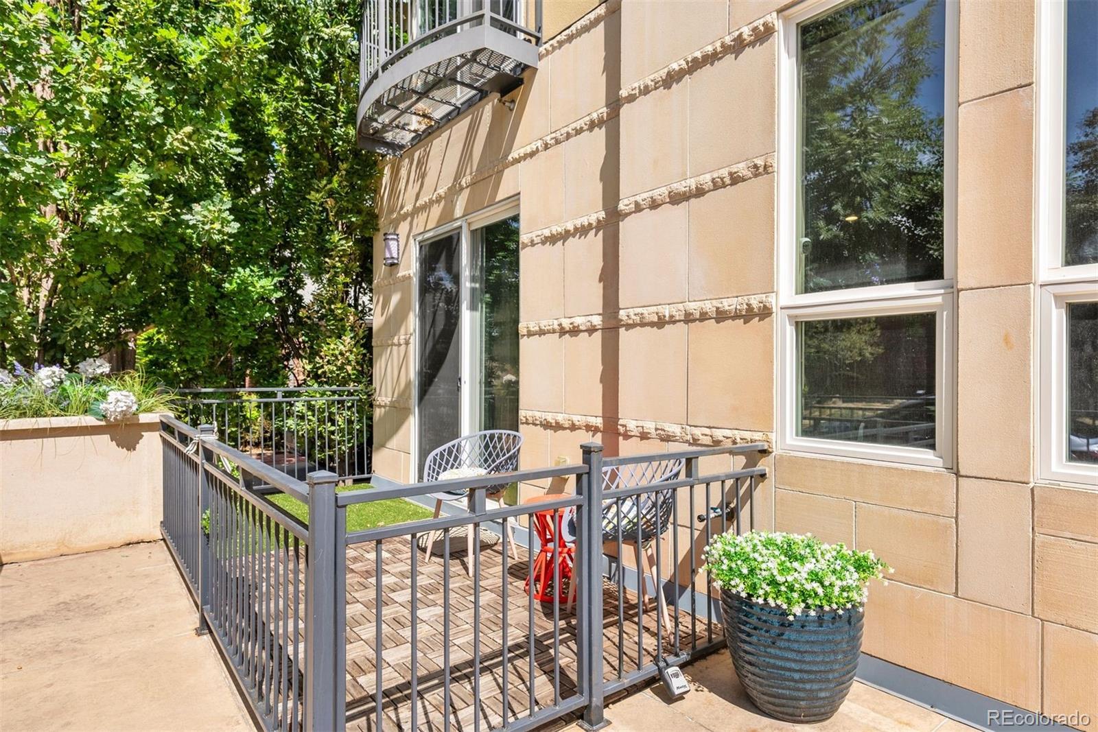 340 S Lafayette Street 102