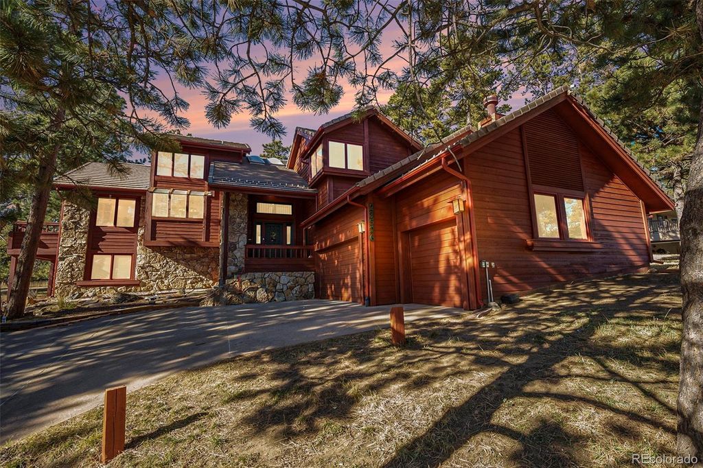 Photo of 23526 Currant Drive, Golden, CO 80401 (MLS # 7454413)