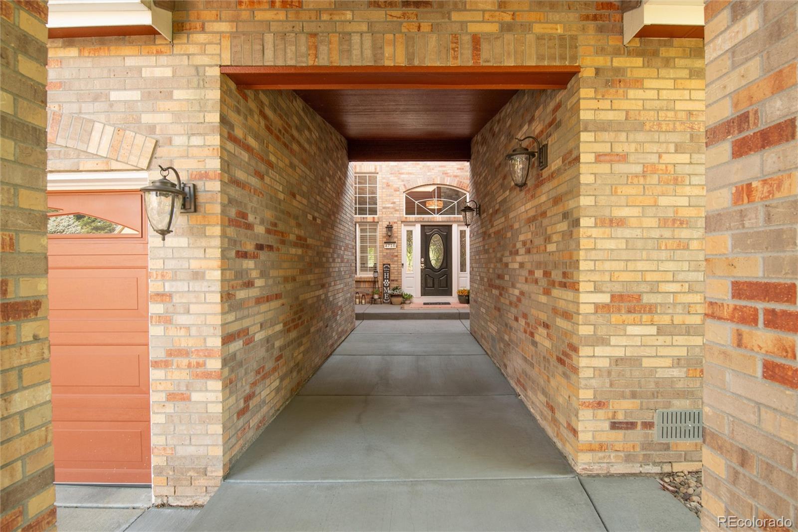 4716 Castle Circle