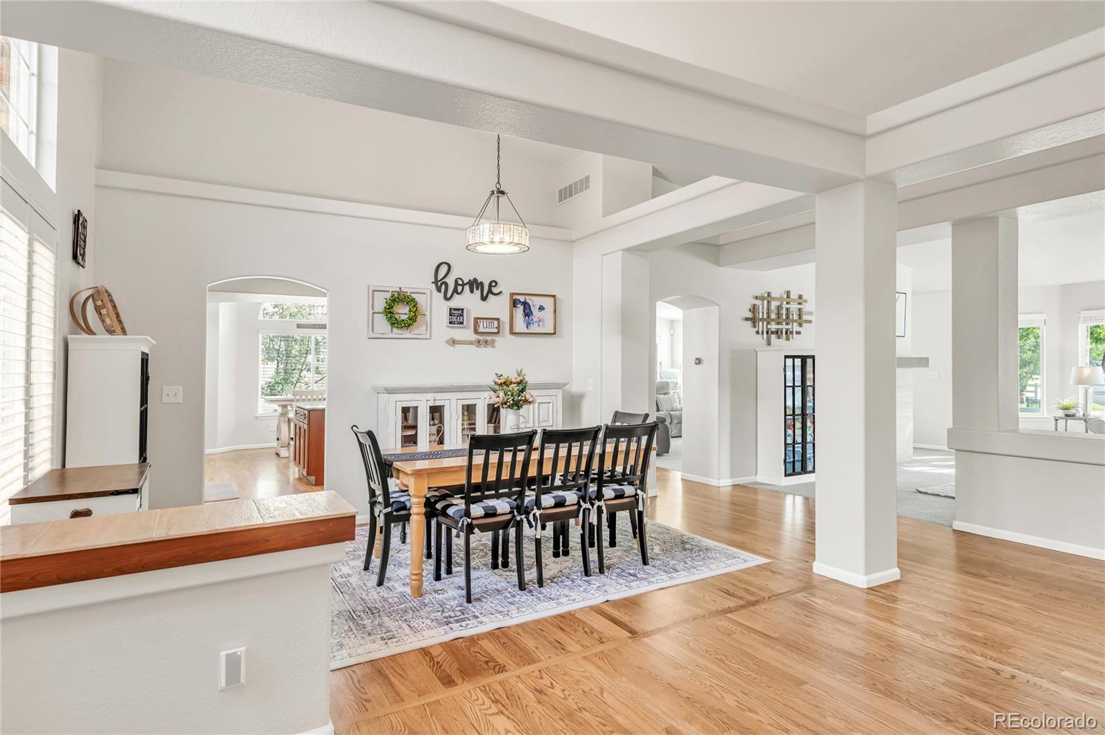 4716 Castle Circle