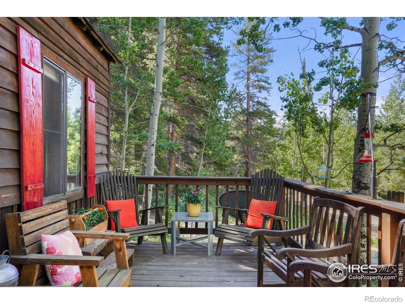 1410 Caribou Road