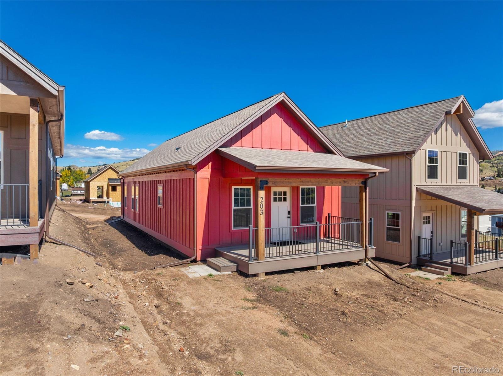 203 W Womack Avenue