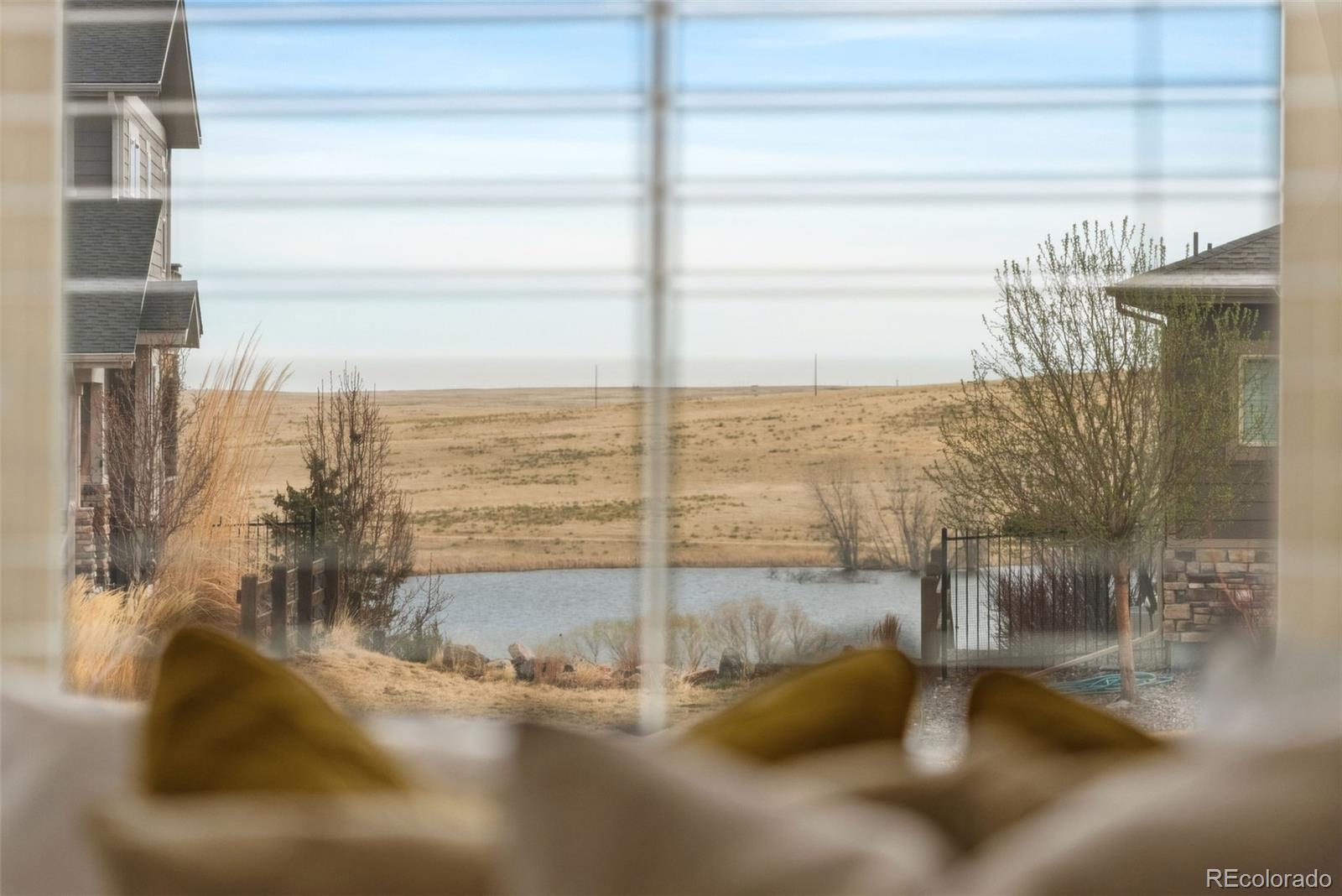 27620 E Lakeview Drive