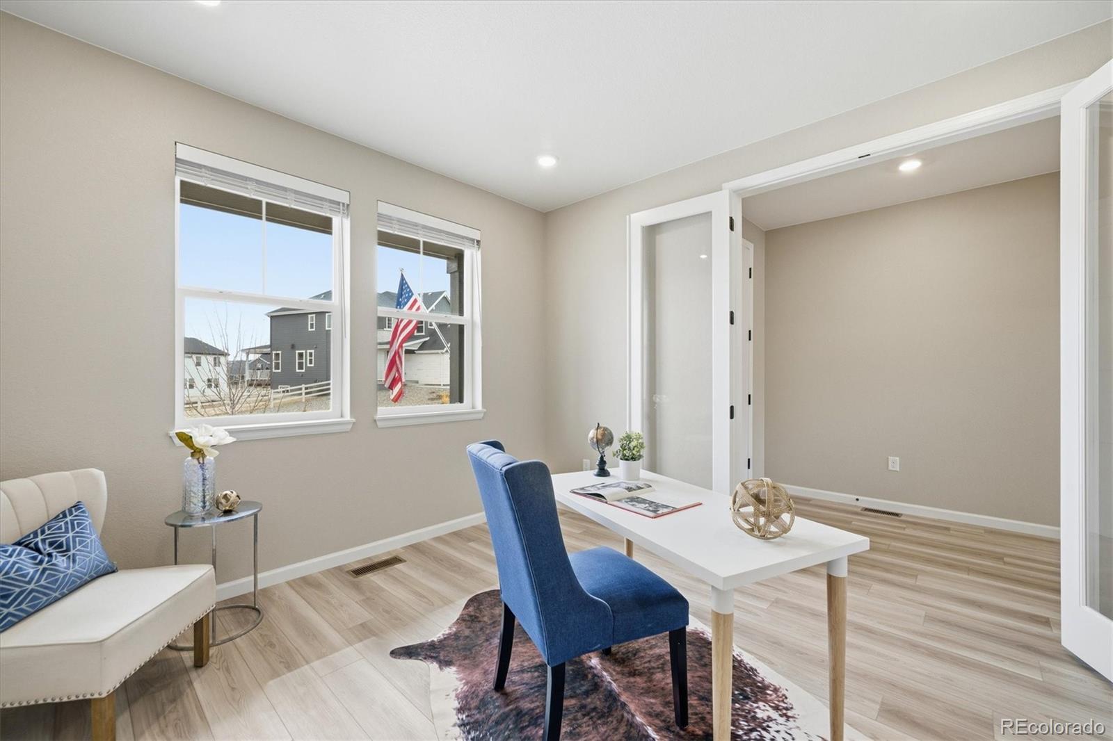 5559 Hickory Oaks Trail