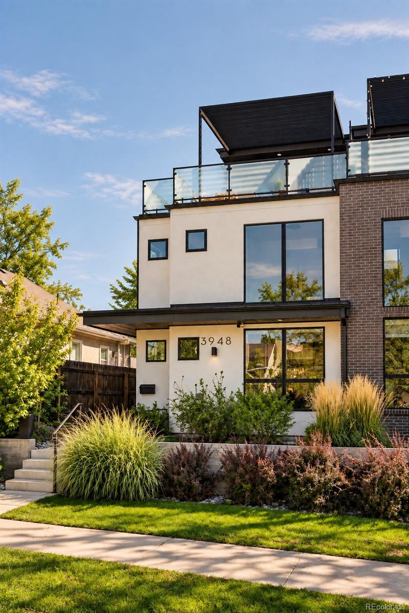 Photo of 3948 N Navajo Street, Denver, CO 80211 (MLS # 8329344)