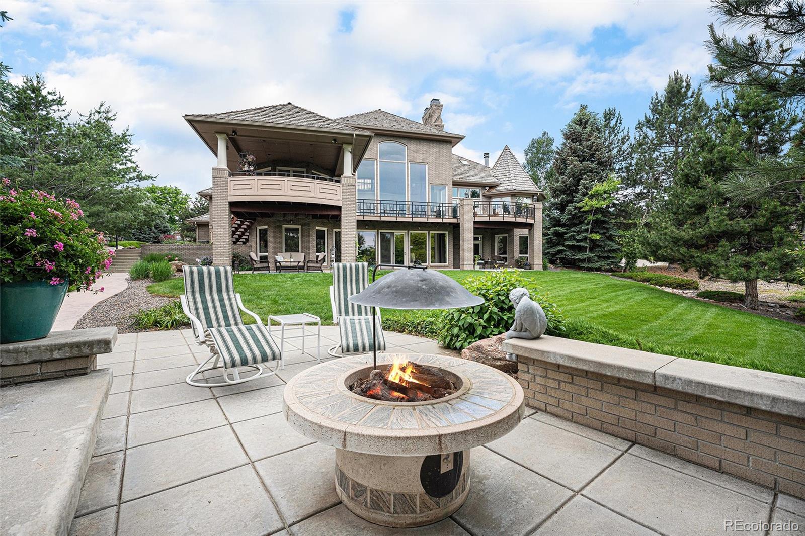 8337 Greenwood Drive