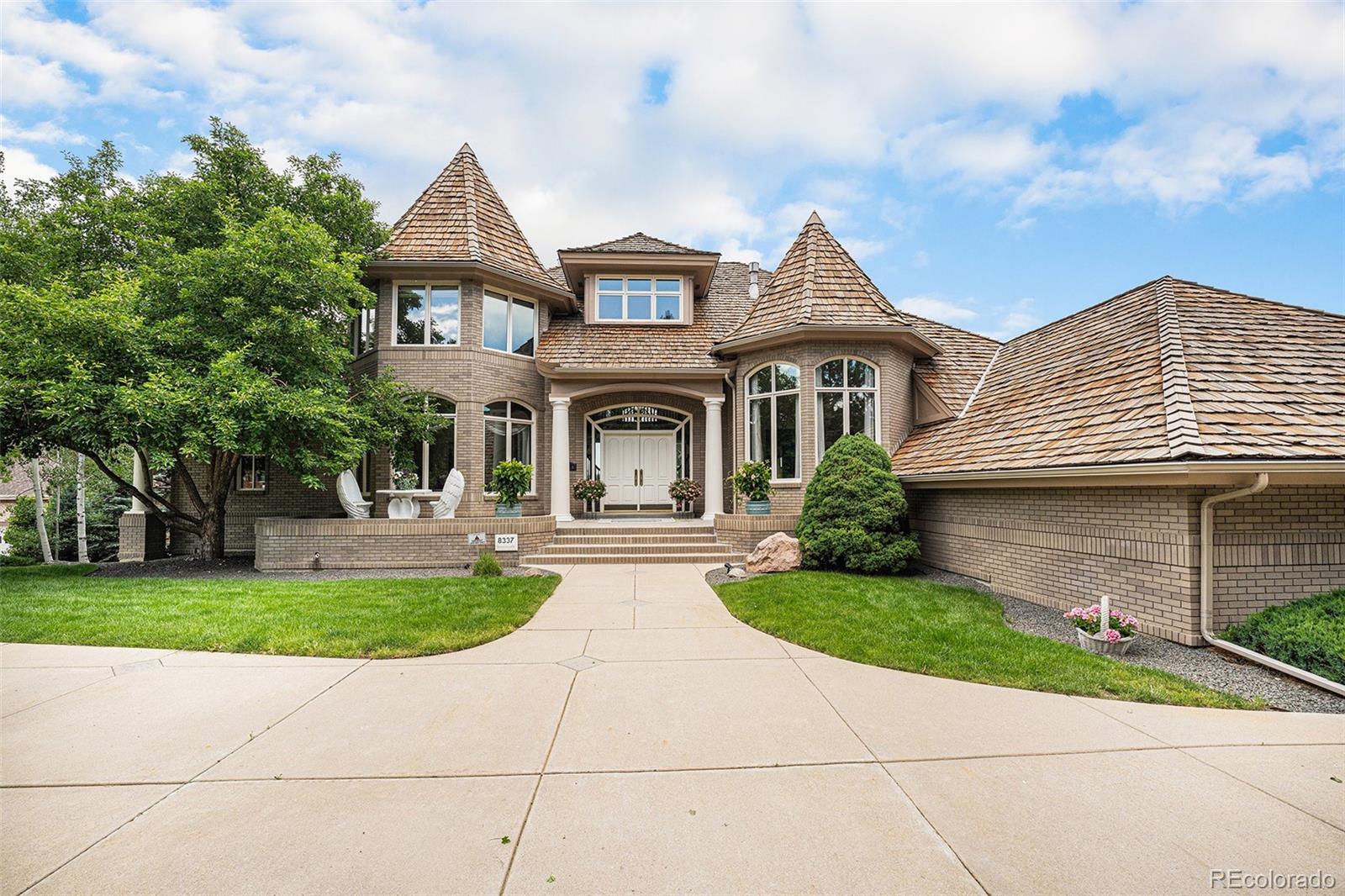 8337 Greenwood Drive
