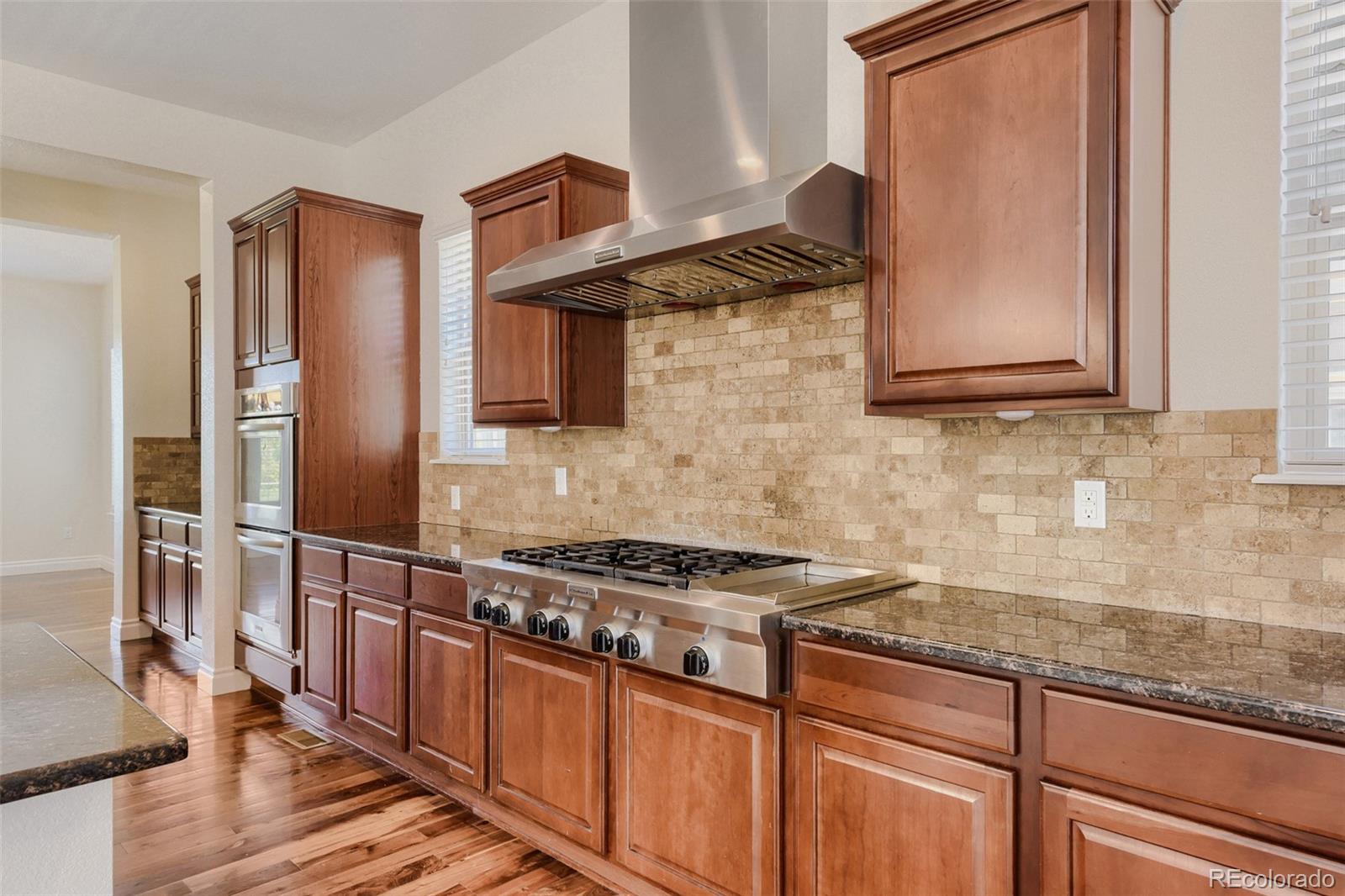10262 Greentrail Circle