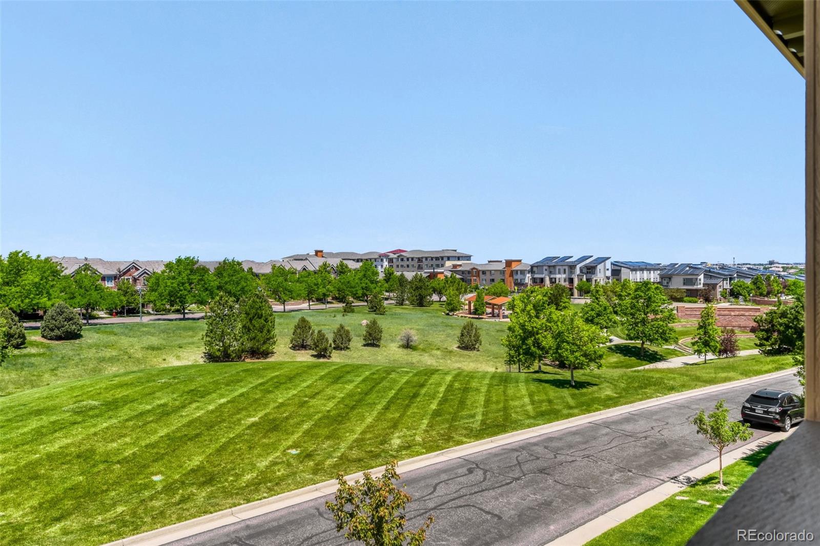 10262 Greentrail Circle