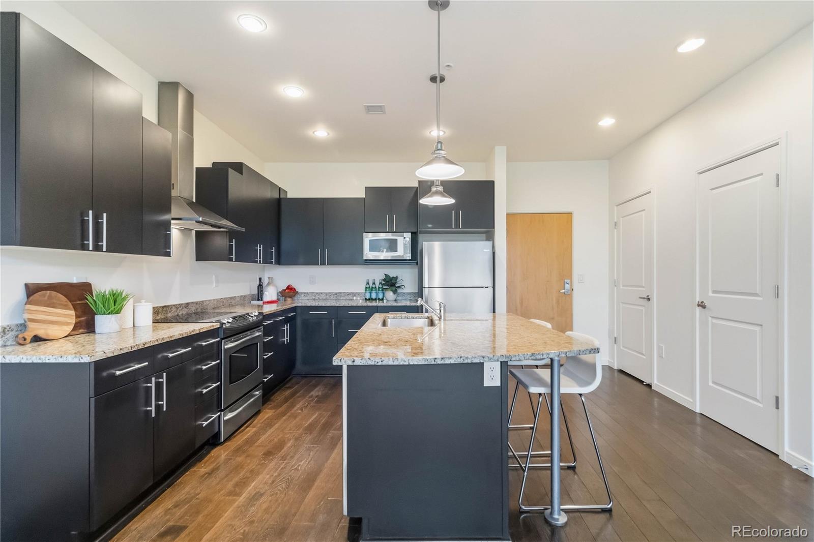 2958 Syracuse Street 205