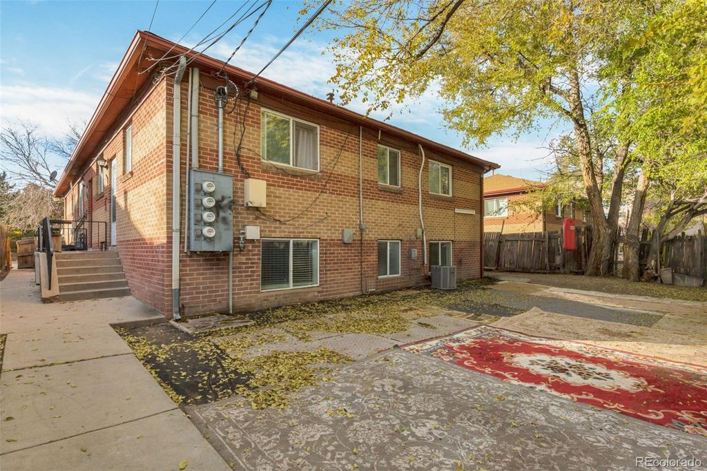 Photo of 326 S Alcott Street, Denver, CO 80219 (MLS # 7230312)