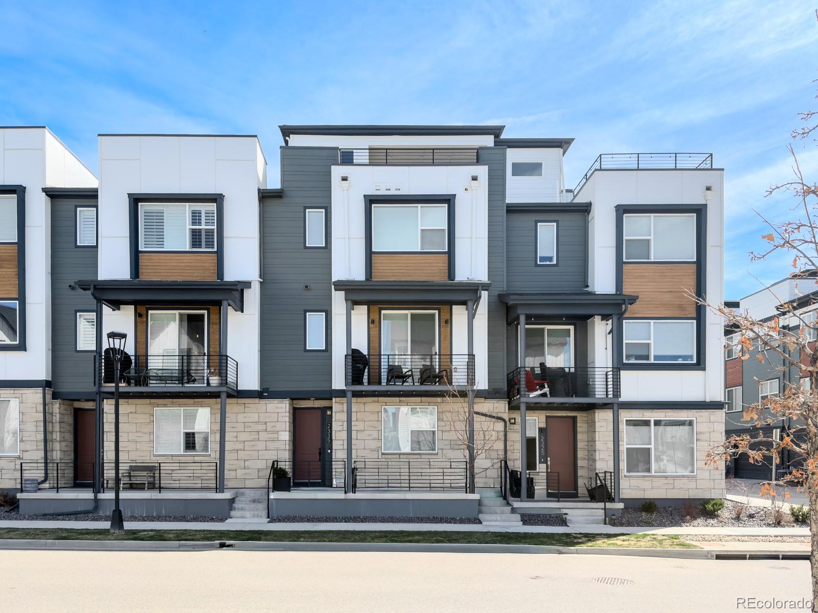 2335 Central Park Way