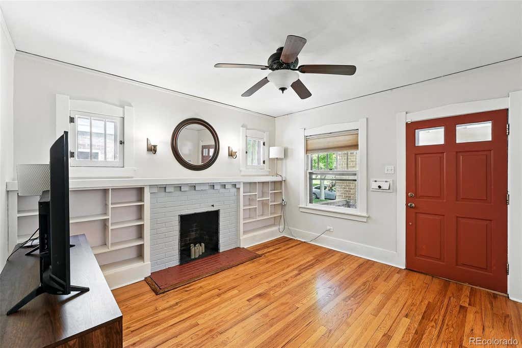 Photo of 2549 Holly Street, Denver, CO 80207 (MLS # 2554273)