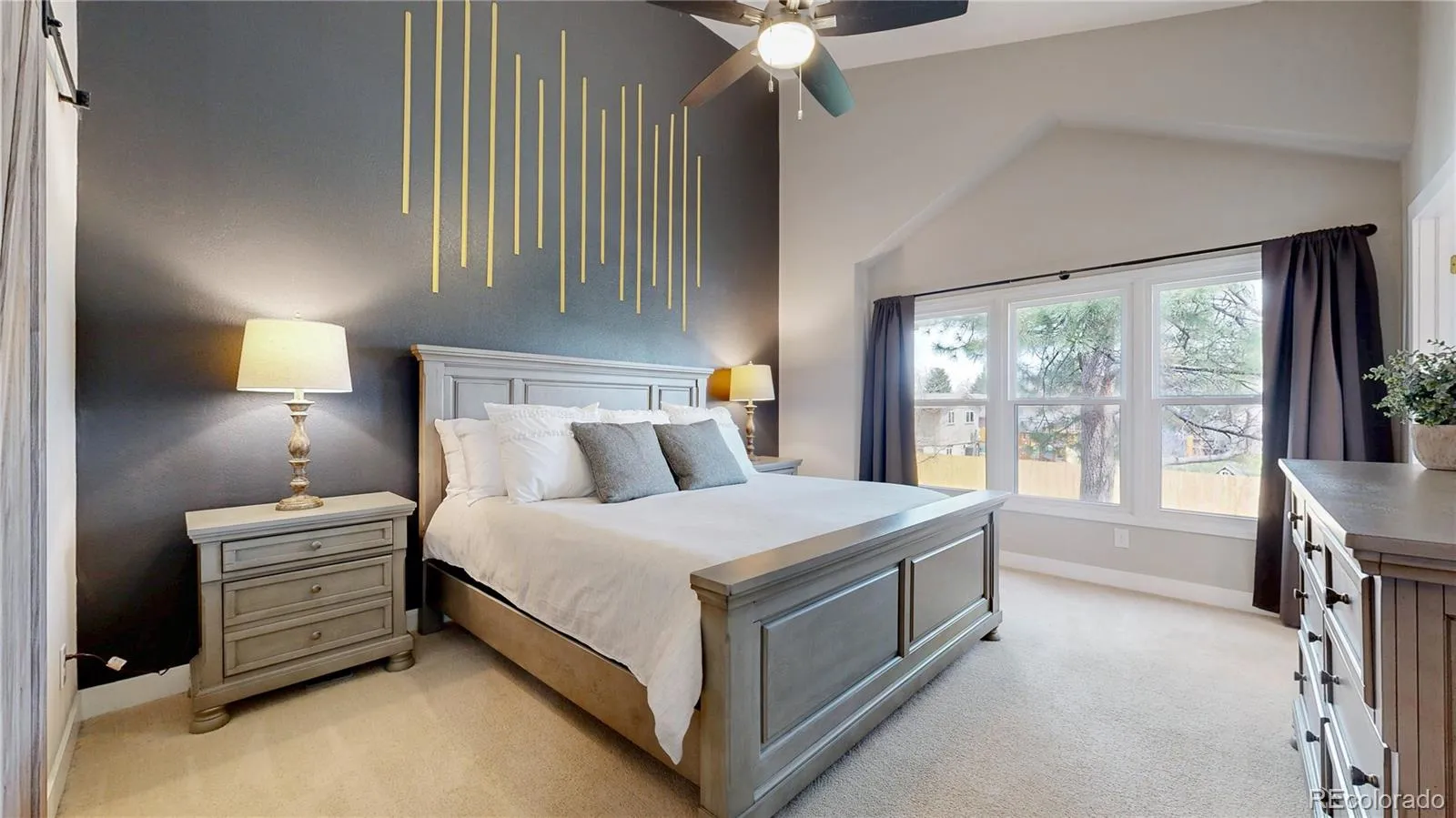 Aurora, Colorado 80014, United States, 3 Bedrooms Bedrooms, ,3 BathroomsBathrooms,Residential,Pending,115143