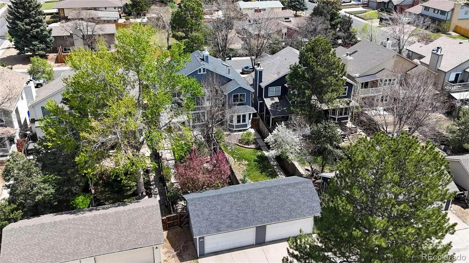 Aurora, Colorado 80014, United States, 3 Bedrooms Bedrooms, ,3 BathroomsBathrooms,Residential,Pending,115143