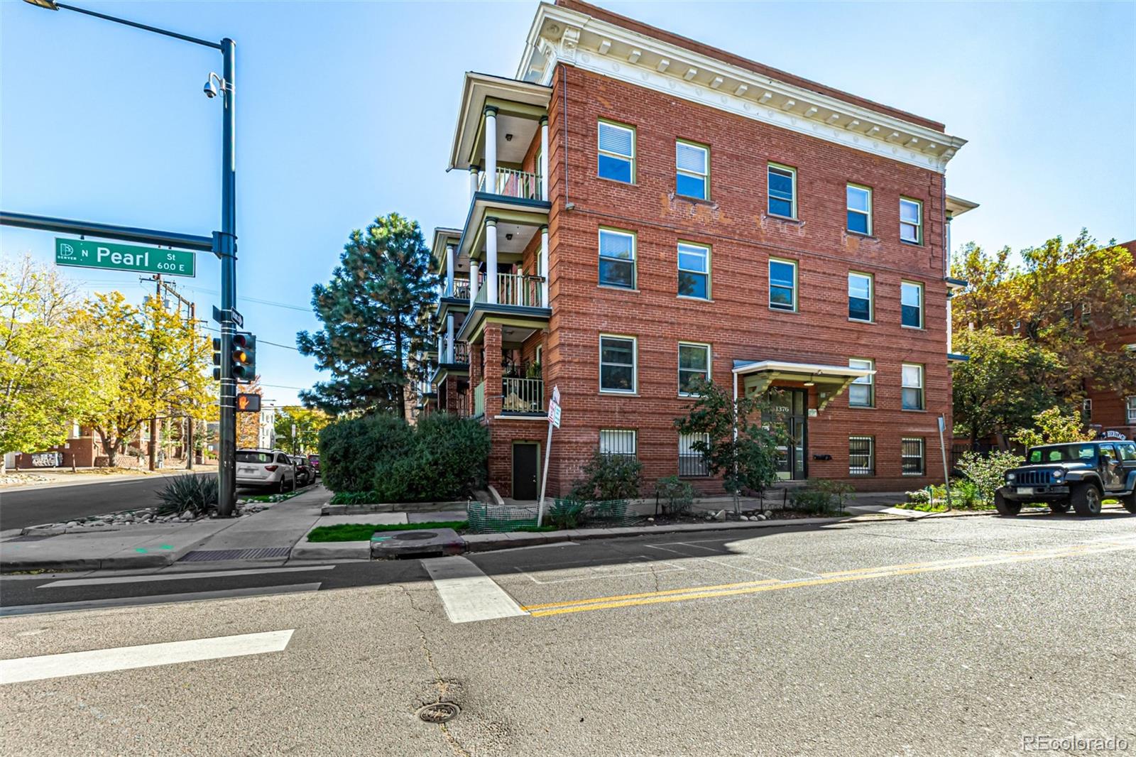 1376 N Pearl Street B1