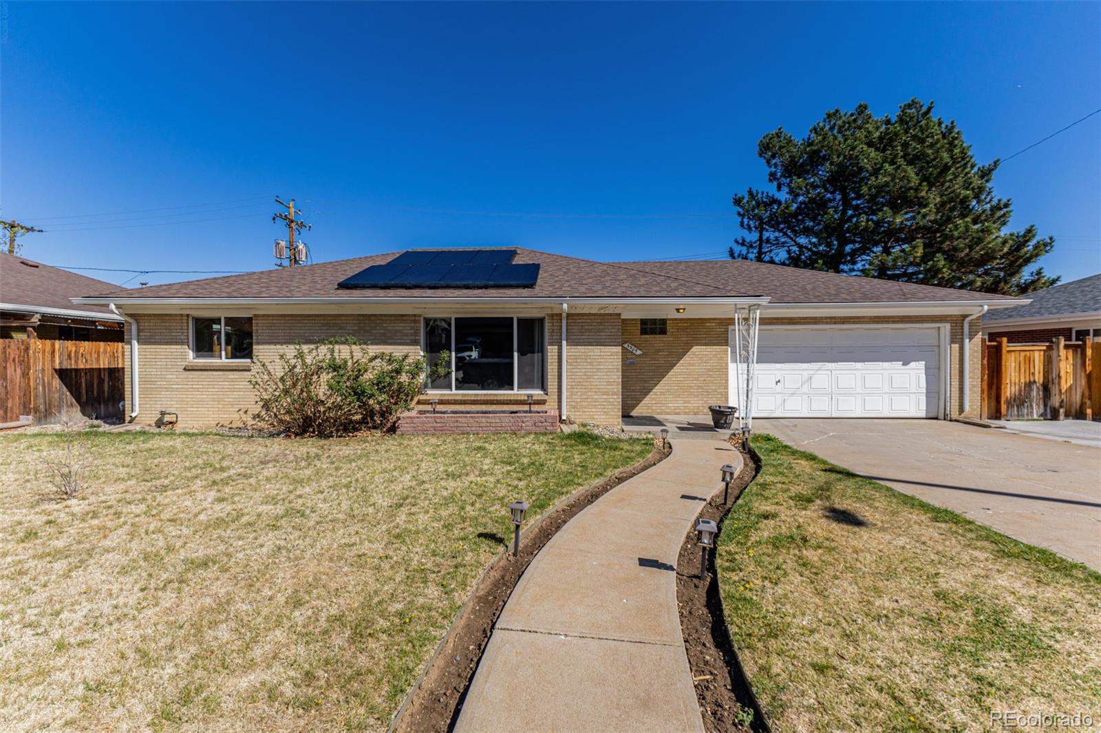 5905 W 37th Place