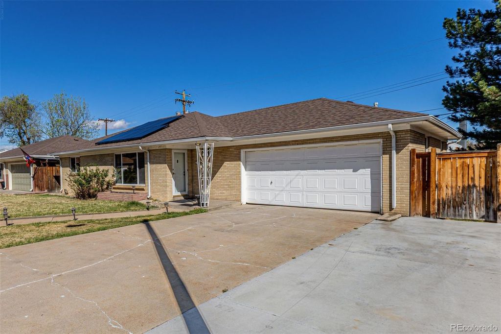 Photo of 5905 W 37th Place, Wheat Ridge, CO 80212 (MLS # 2674367)