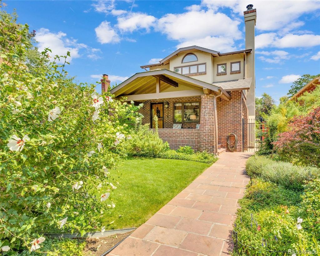 Photo of 776 Monroe Street, Denver, CO 80206 (MLS # 5250153)