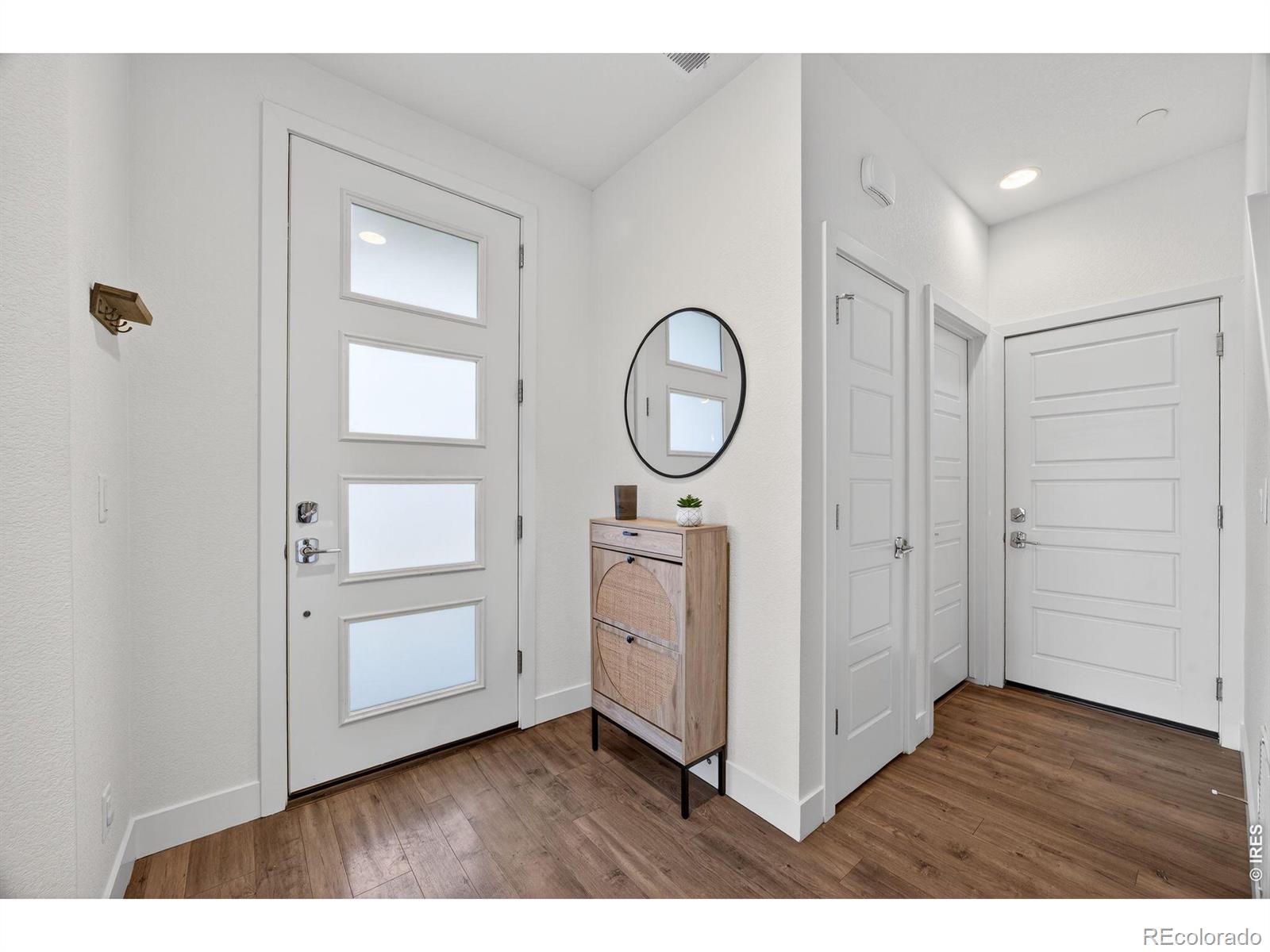 19518 E Sunset Circle