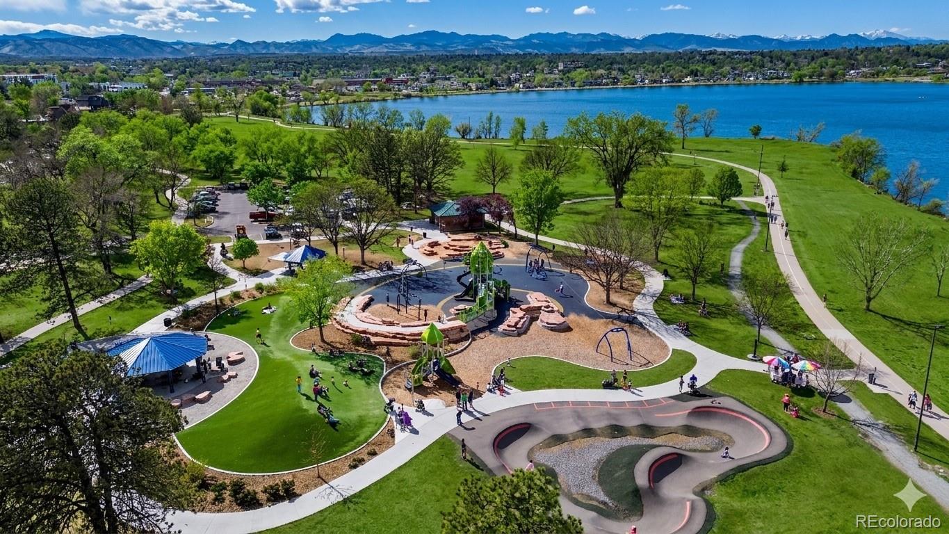 1648 N Winona Court 1