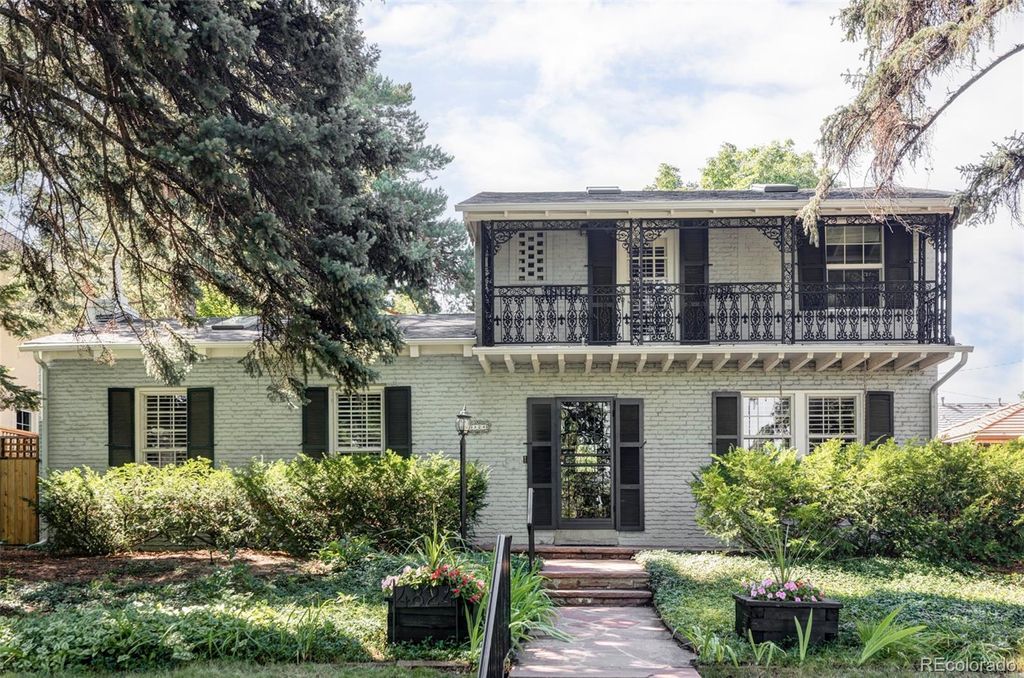 Photo of 4824 E 6th Ave Pkwy, Denver, CO 80220 (MLS # 9742446)