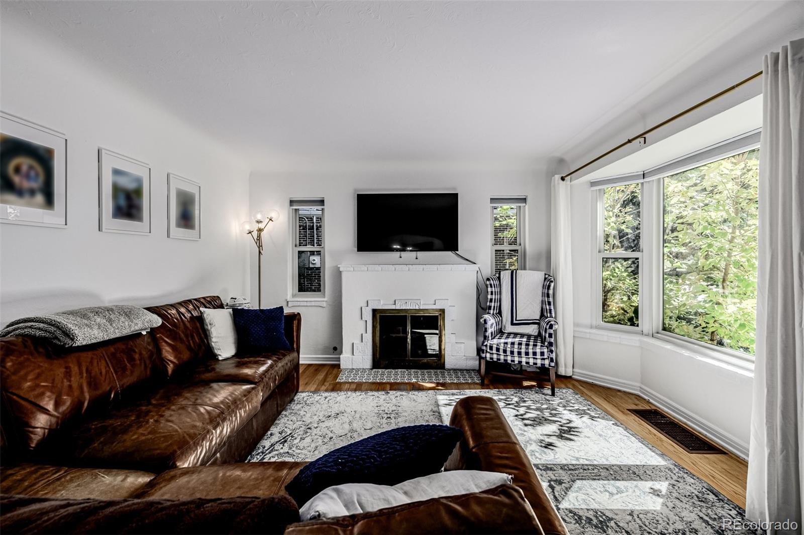 3015 E Mississippi Avenue