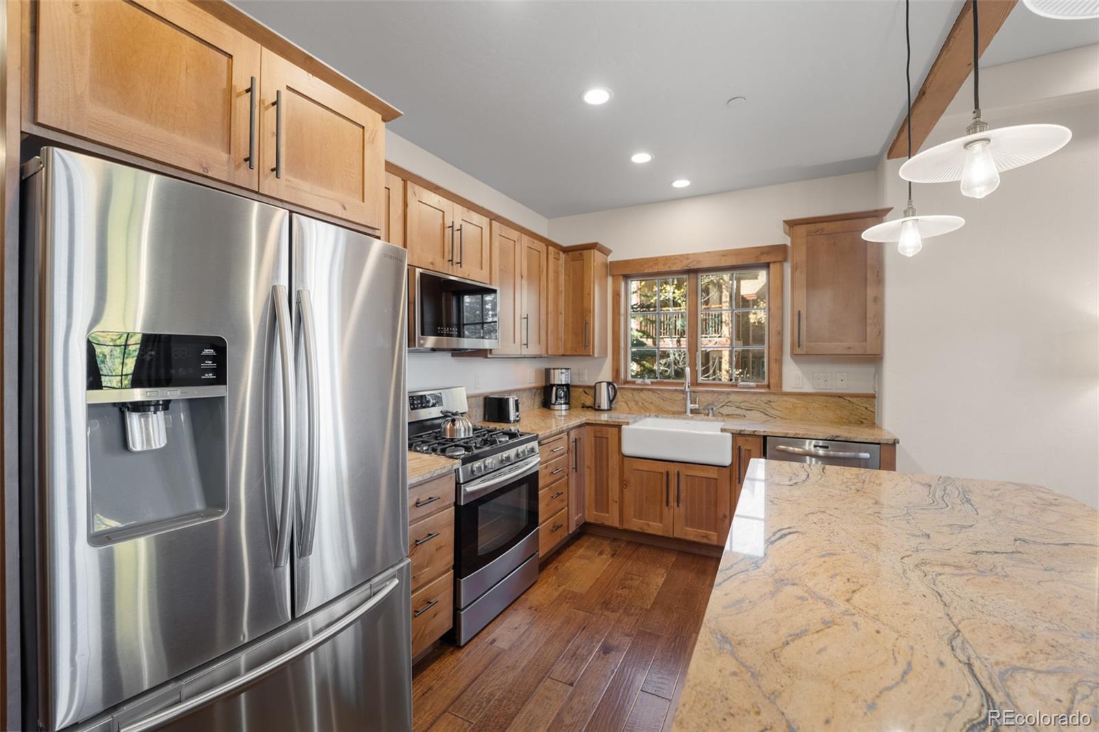 481 W Main Street C102
