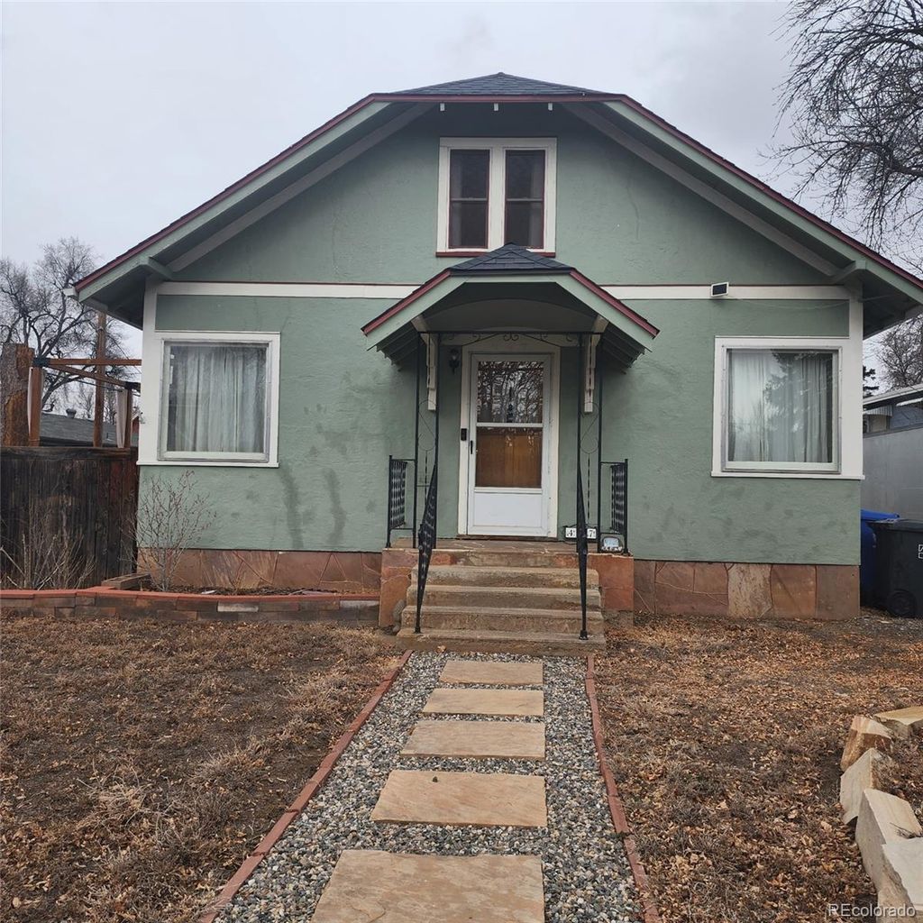 Photo of 447 W 8th Street, Loveland, CO 80537 (MLS # 9352960)