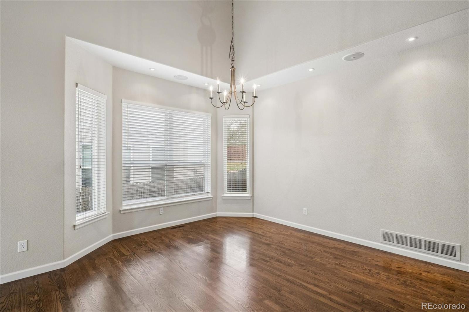 9853 Cypress Point Circle