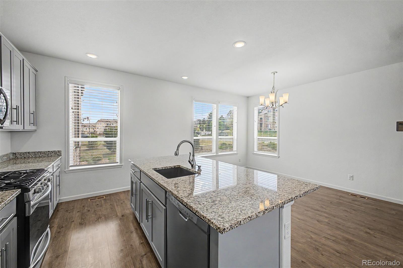 1602 Castle Creek Circle