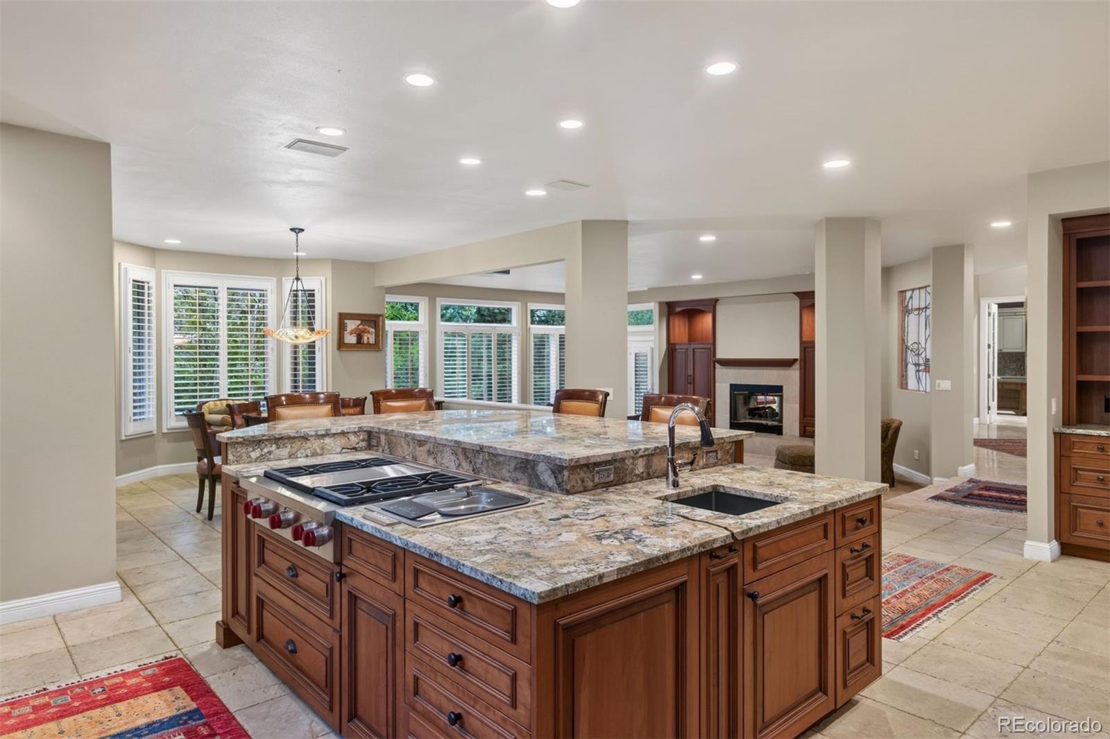 5440 S Grape Lane
