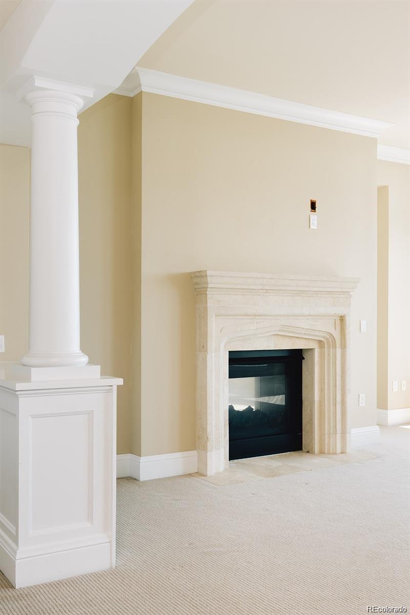 8100 E Union Avenue 2201