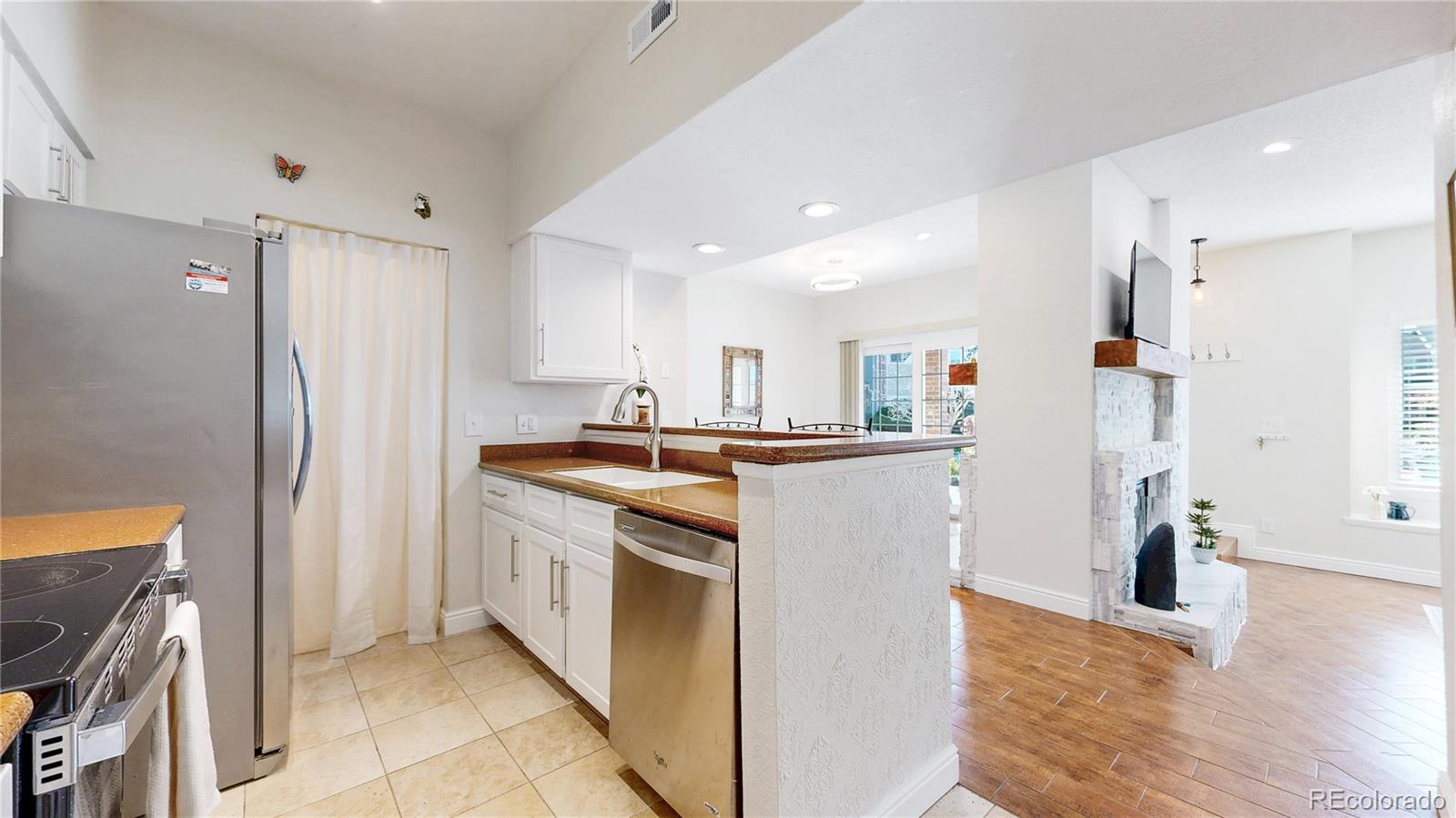 4760 S Wadsworth Boulevard G 101