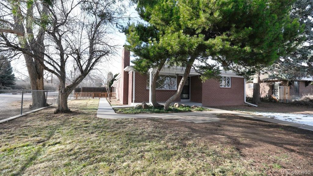 Photo of 1201 Reed Street, Lakewood, CO 80214 (MLS # 2902435)