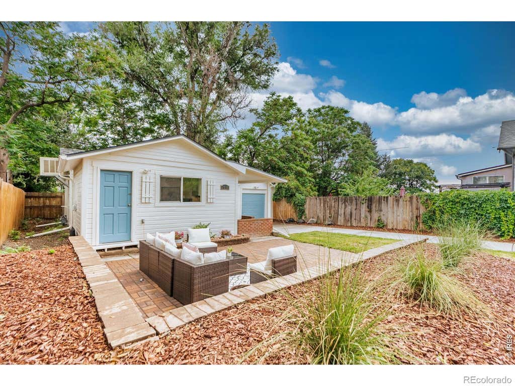 Photo of 2918 Ames Street, Wheat Ridge, CO 80214 (MLS # IR1065815)