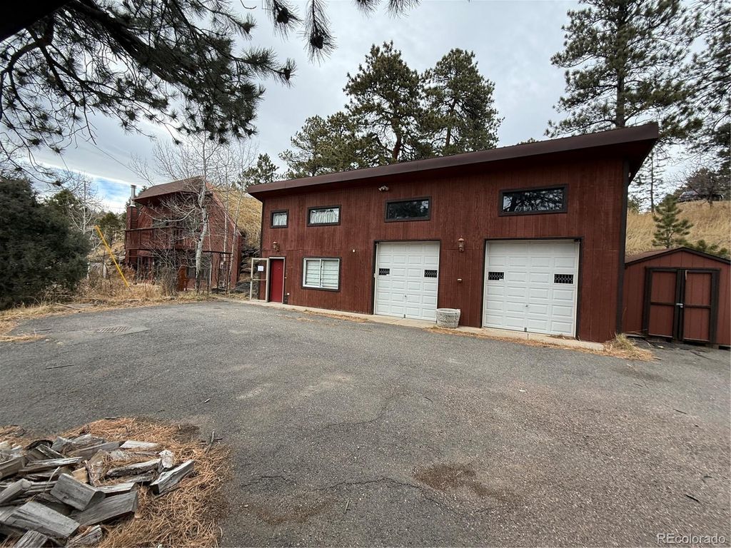 Photo of 663 Aspen Road, Golden, CO 80401 (MLS # 9379815)