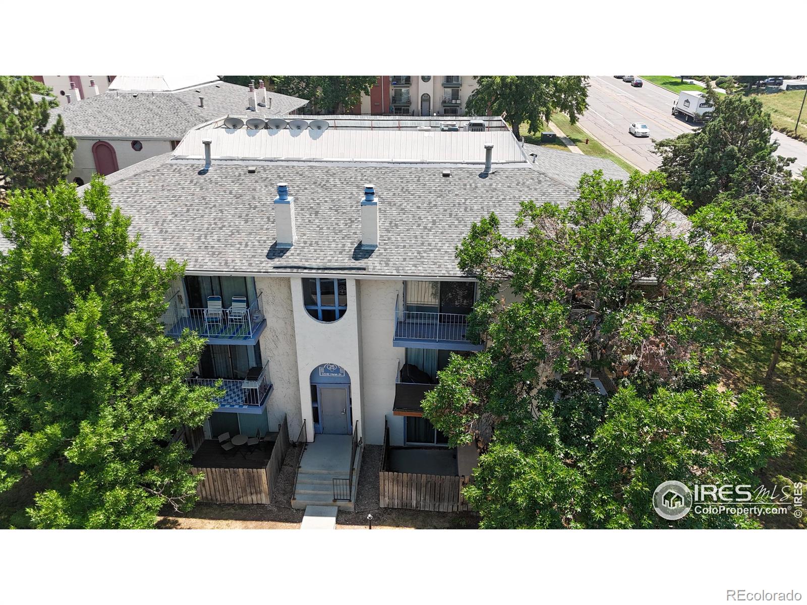 12142 Huron Street 304