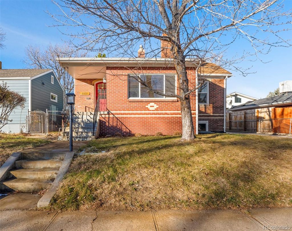 Photo of 2821 S Grant Street, Englewood, CO 80113 (MLS # 2699213)