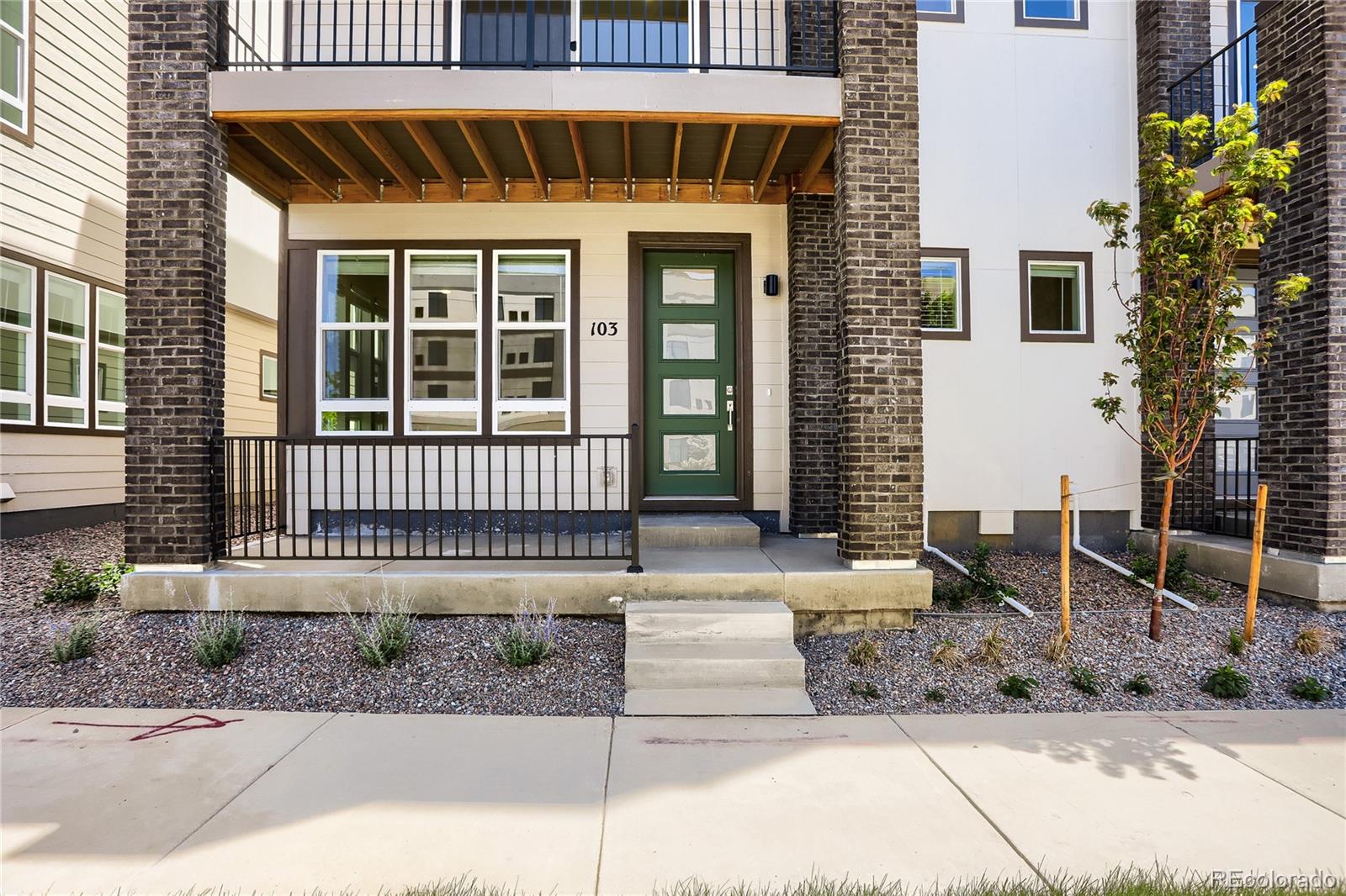 9200 E 47th Avenue 103