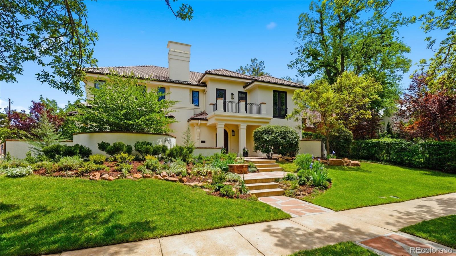 274 Vine Street