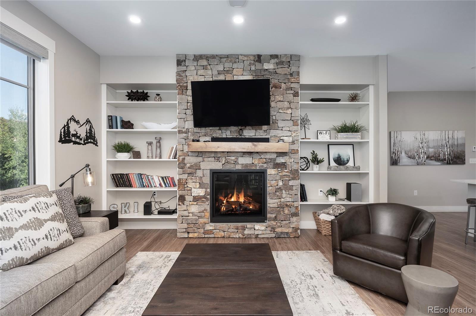 400 Baker Drive TE-204